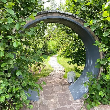 Lepiej Trafic Nie Mogliscie Роскошный шатер Mieroszow